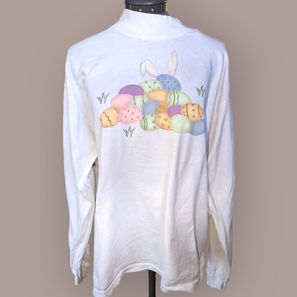 Vintage pastel kawaii Easter egg and bunny long sleeve top- size Large women'